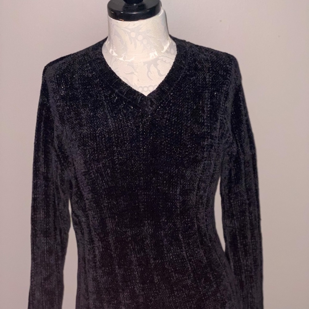 Black long sleeve sweater